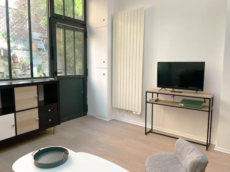 Atelier D'artiste Apartment